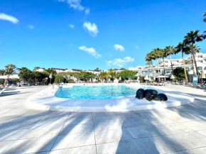 Apartameto de 2 dormitorios, Wifi y piscina, a 4 minutos a pie de la playa
